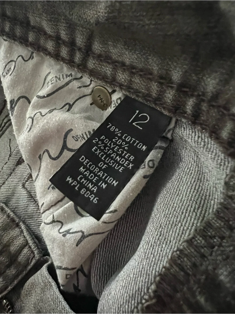 LIKE NEW! Inc. Denim Regular Fit Skinny Leg Jeans - Picture 8 of 9